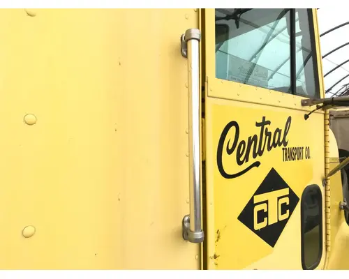 Freightliner FLD112 Body, Misc. Parts