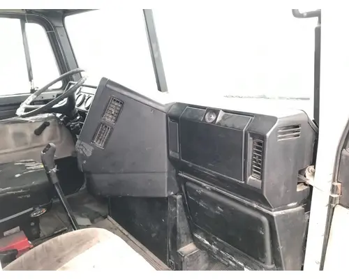 Freightliner FLD112 Cab Assembly