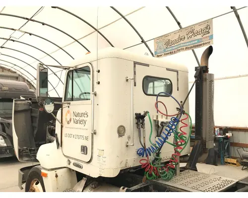 Freightliner FLD112 Cab Assembly