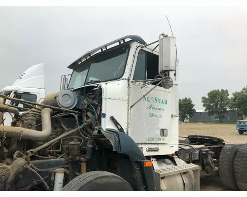 Freightliner FLD112 Cab Assembly