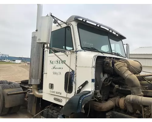 Freightliner FLD112 Cab Assembly