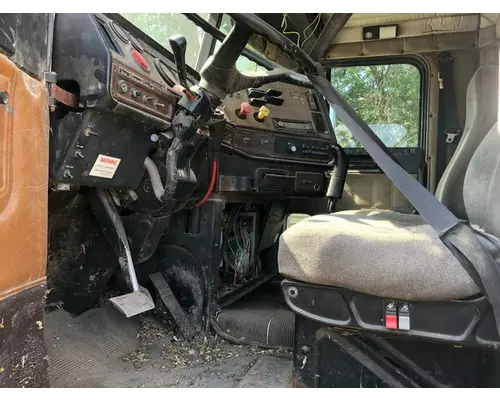 Freightliner FLD112 Cab Assembly