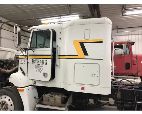 Freightliner FLD112 Cab Assembly