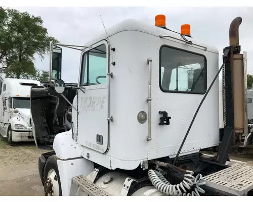 Freightliner FLD112 Cab Assembly