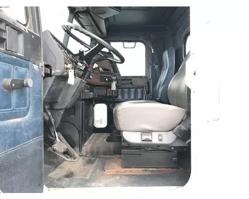 Freightliner FLD112 Cab Assembly