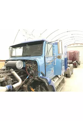 Freightliner FLD112 Cab Assembly