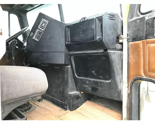 Freightliner FLD112 Cab Assembly