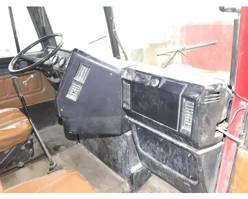 Freightliner FLD112 Cab Assembly