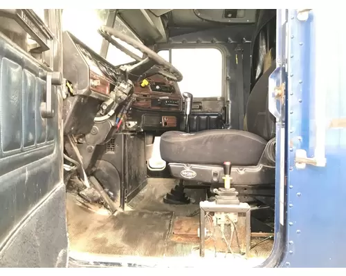 Freightliner FLD112 Cab Assembly