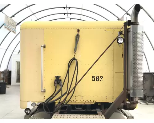 Freightliner FLD112 Cab Assembly