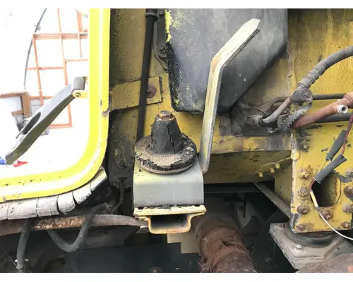 Freightliner FLD112 Cab Assembly