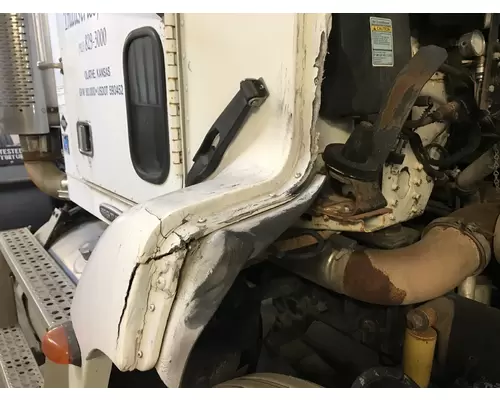 Freightliner FLD112 Cab Assembly