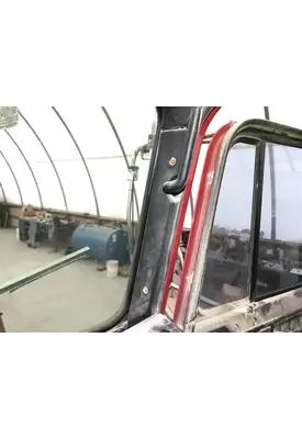 Freightliner FLD112 Cab Misc. Interior Parts