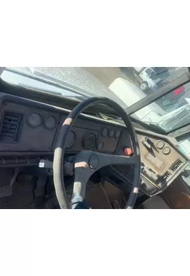 Freightliner FLD112 Dash Assembly