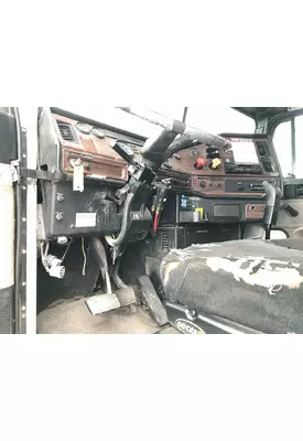 Freightliner FLD112 Dash Assembly