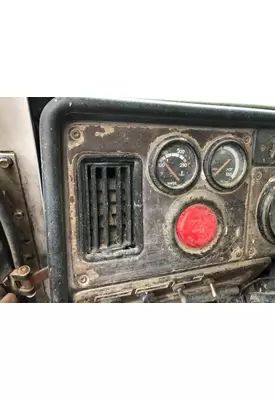 Freightliner FLD112 Dash Assembly