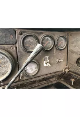 Freightliner FLD112 Dash Assembly