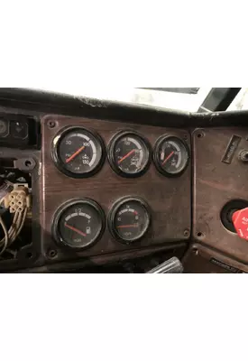 Freightliner FLD112 Dash Assembly