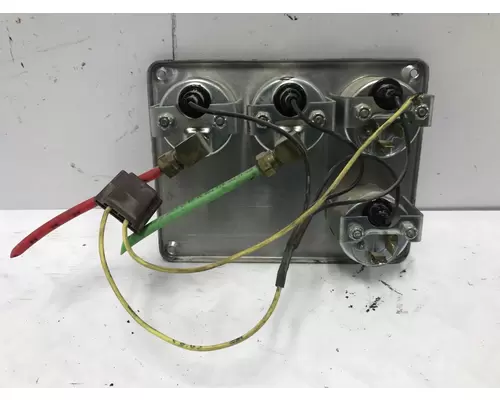Freightliner FLD112 Dash Assembly