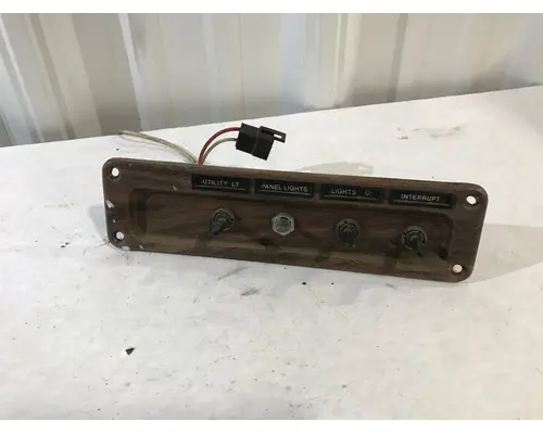 Freightliner FLD112 Dash Assembly