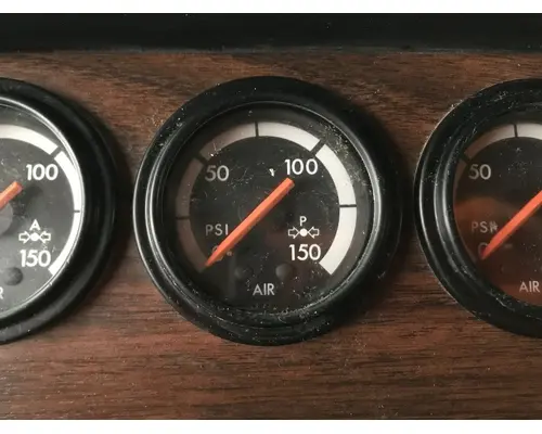 Freightliner FLD112 Dash Assembly