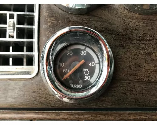 Freightliner FLD112 Dash Assembly