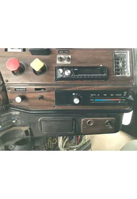 Freightliner FLD112 Dash Assembly