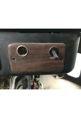 Freightliner FLD112 Dash Assembly