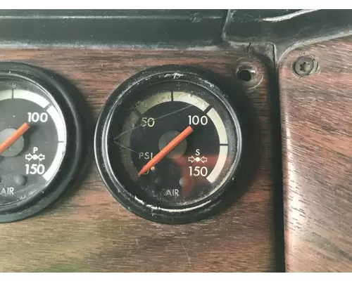 Freightliner FLD112 Dash Assembly