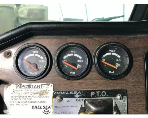 Freightliner FLD112 Dash Assembly