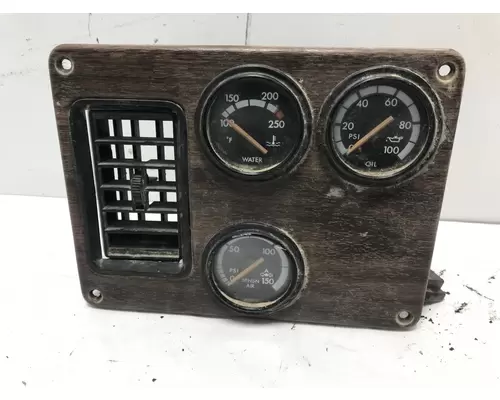 Freightliner FLD112 Dash Panel