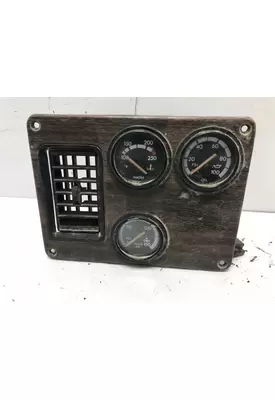 Freightliner FLD112 Dash Panel