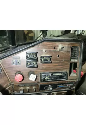 Freightliner FLD112 Dash Panel