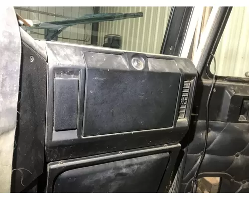 Freightliner FLD112 Dash Panel