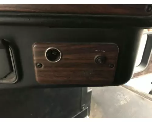 Freightliner FLD112 Dash Panel