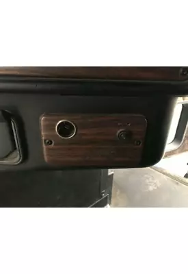 Freightliner FLD112 Dash Panel