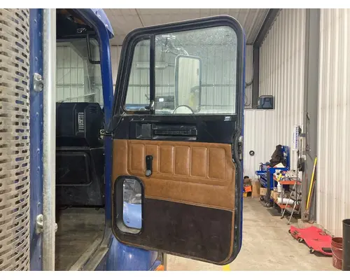 Freightliner FLD112 Door Assembly, Front