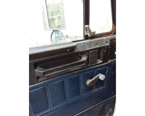 Freightliner FLD112 Door Assembly, Front