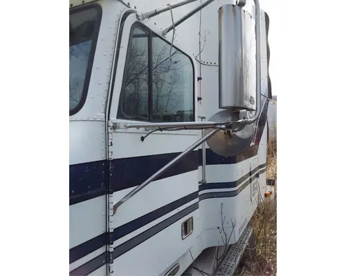 Freightliner FLD112 Door Assembly, Front