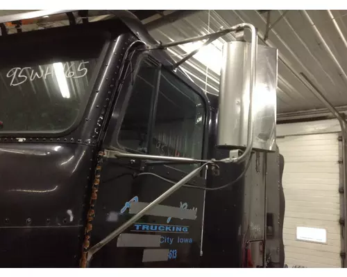 Freightliner FLD112 Door Mirror