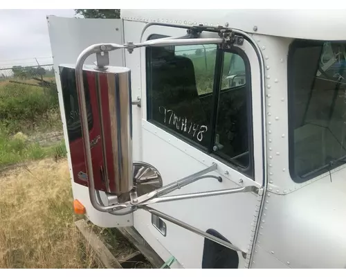 Freightliner FLD112 Door Mirror