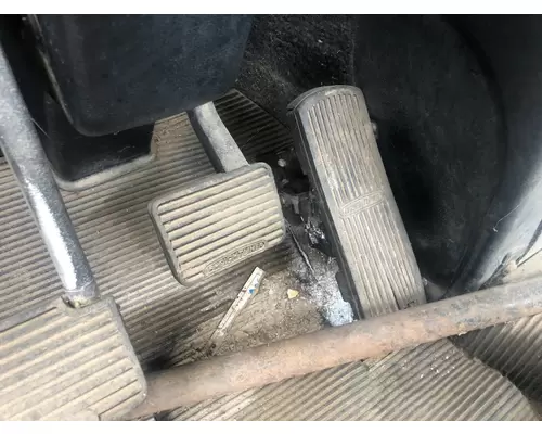Freightliner FLD112 Foot Control Pedal (all floor pedals)