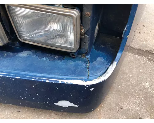 Freightliner FLD112 Hood