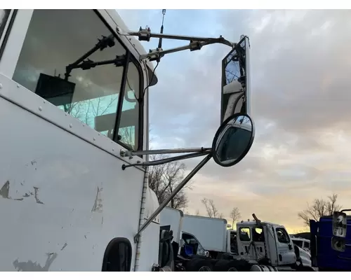 Freightliner FLD112 Mirror (Side View)