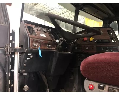 Freightliner FLD112 Steering Column