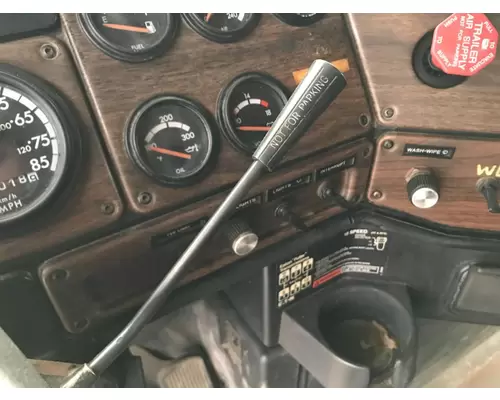 Freightliner FLD112 Steering Column