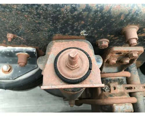 Freightliner FLD112 Suspension