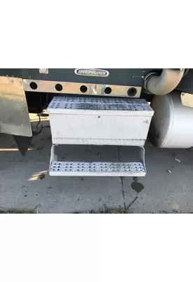 Freightliner FLD120 CLASSIC Battery Box