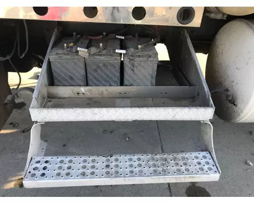 Freightliner FLD120 CLASSIC Battery Box