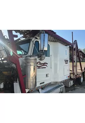 Freightliner FLD120 CLASSIC Cab Assembly